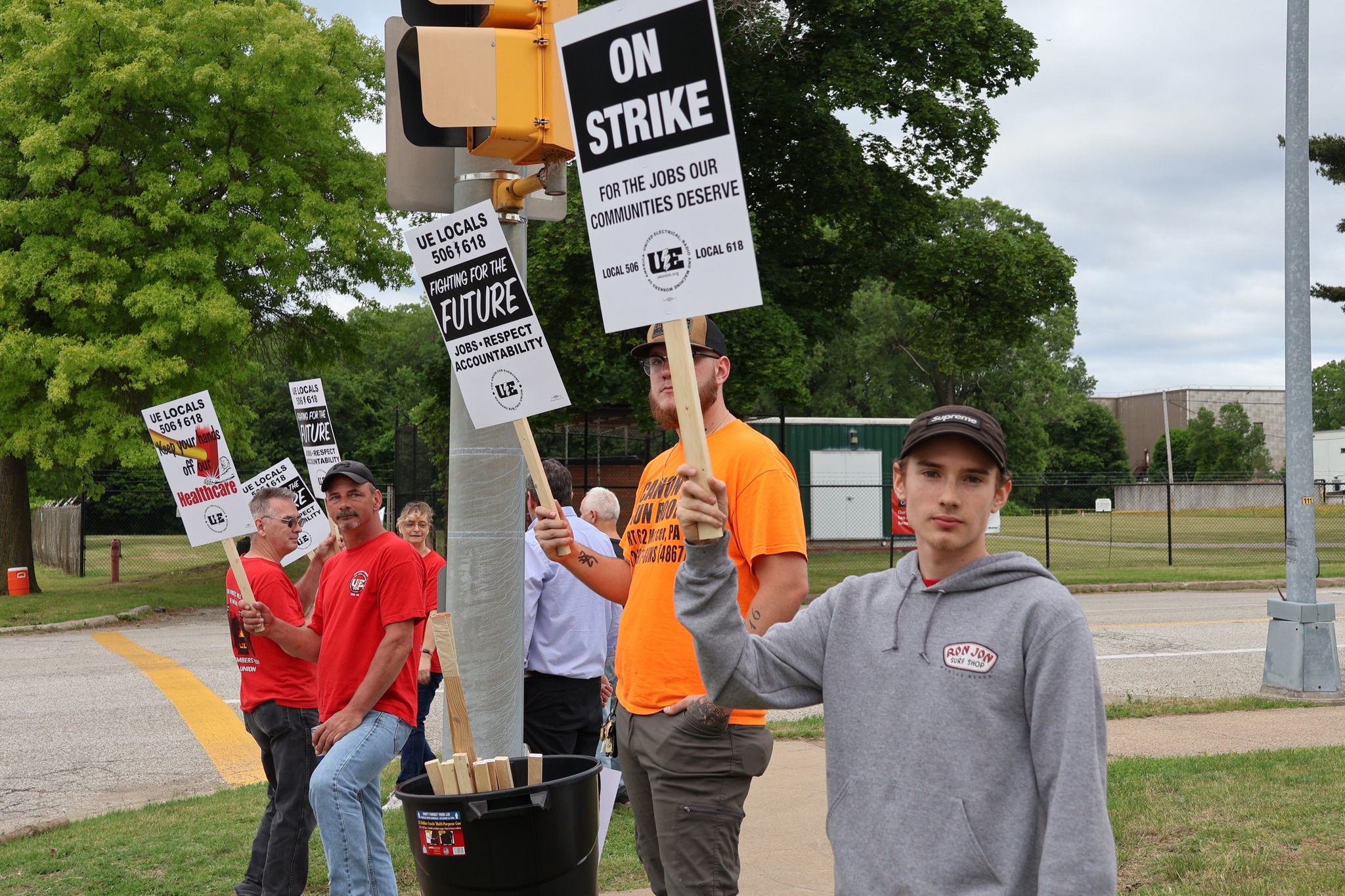 Erie's United Electrical Workers Strike at Wabtec Erie Reader