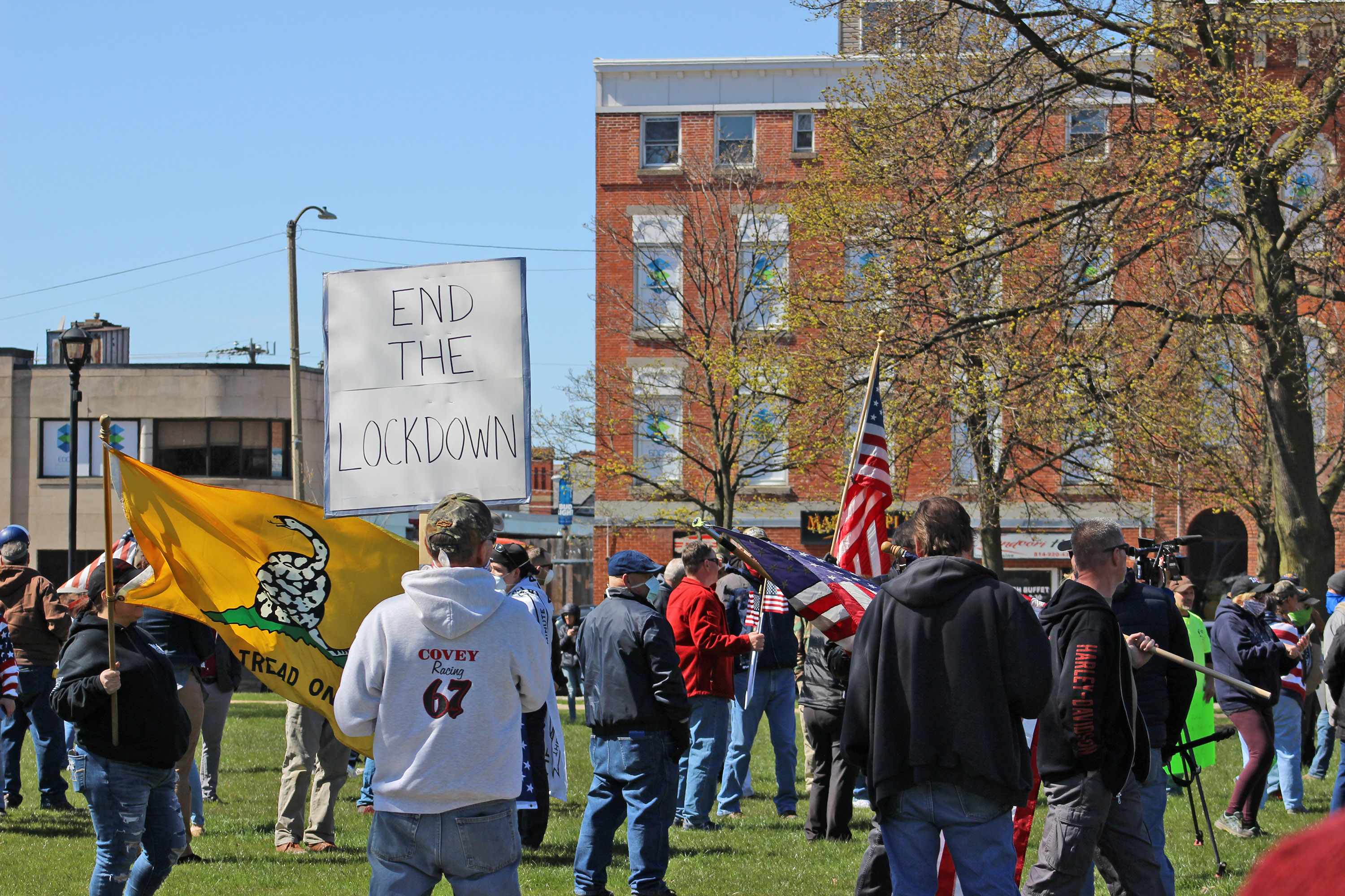 Photo Gallery Protest Against Governor Tom Wolf Shut Down Erie Reader 4907